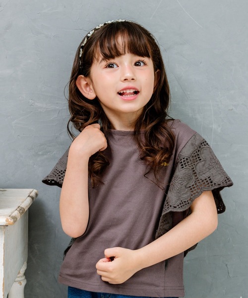 Rora(ローラ)の「カラハナ トップス(Tシャツ/カットソー・キッズ・チャコールグレー・110cm/120cm/150cm)」の1枚目の写真