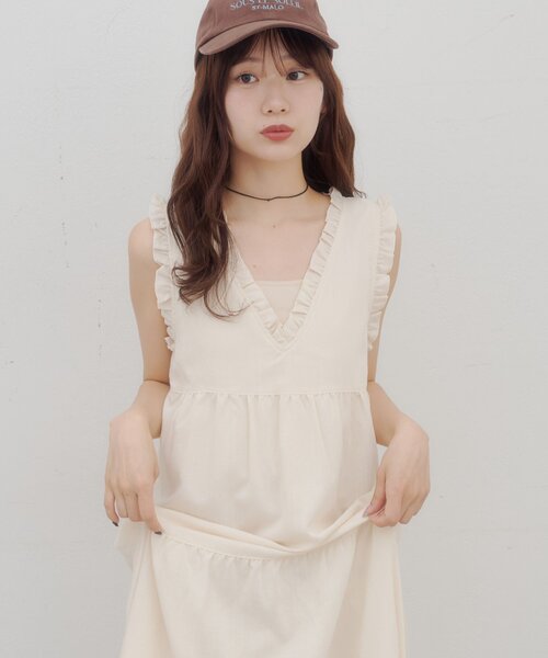 DISCOAT(ディスコート)の「【umm./WEB限定】裾レースノースリワンピース(ワンピース・レディース・ブラック/サックスブルー/アイボリー・FREE)」の10枚目の写真