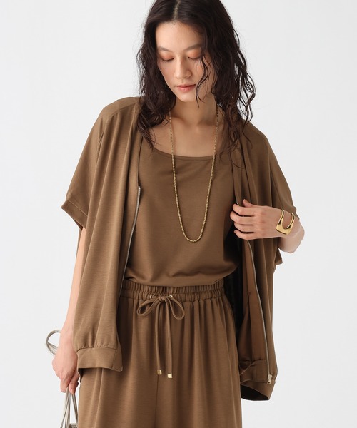 Elura(エルーラ)の「冷感Vネックプルオーバー/1045980(Tシャツ/カットソー・レディース・チャコールグレー/モカ/オフホワイト・FREE)」の3枚目の写真