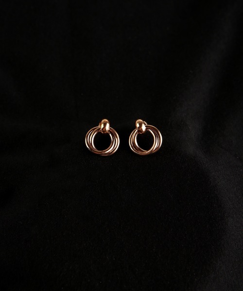 MIMILINE（ミミライン）の「サークルデザインピアス（ピアス（両耳用）・レディース・ピンクゴールド/ゴールド/シルバー・FREE）」の7枚目の写真