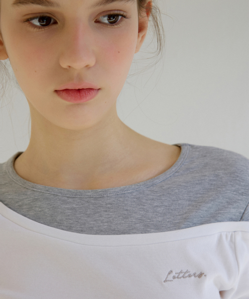 LETTER FROM MOON(レターフロムムーン)の「レターズレイヤードオフショルダーティーシャツ(グレー)(Tシャツ/カットソー・レディース・その他・FREE)」の4枚目の写真