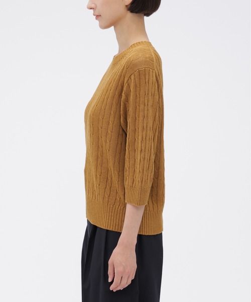 MARGARET HOWELL(マーガレットハウエル)の「CABLE KNIT LINEN(ニット/セーター・レディース・チャコール/マスタード・2)」の9枚目の写真