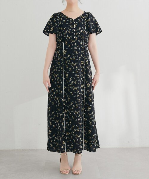 natural couture（ナチュラルクチュール）の「Vネックフラワーワンピース（ワンピース・レディース・ブラック系その他/ブラウン系その他/ブルー系その他/ホワイト系その他・FREE）」の14枚目の写真