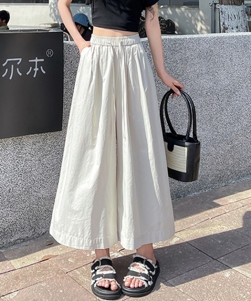 AMAJI(アマジ)の「天? ハイウエスト ガウチョパンツ(その他パンツ・レディース・イエロー/ホワイト/ベージュ/ブラック・SMALL/MEDIUM/LARGE/X-LARGE)」の4枚目の写真