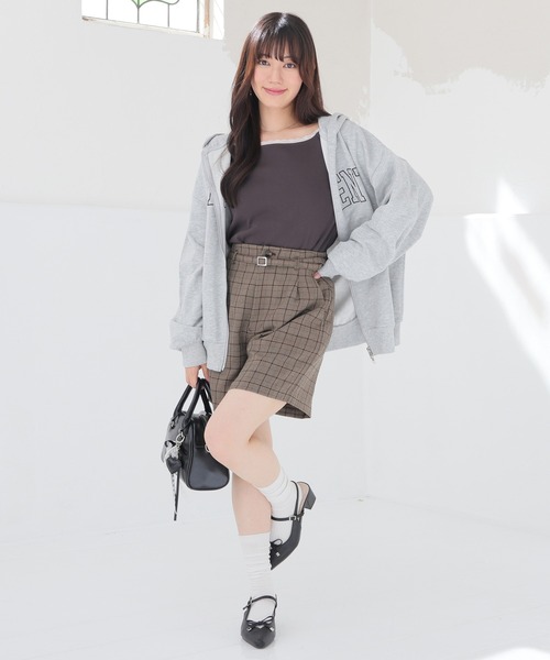 Honeys(ハニーズ)の「ベルト付ショートパンツ(その他パンツ・レディース・ホワイト系その他2/ブラウン系その他2/ブラック/ヘザーチャコール・M/LL/L/SS/S)」の21枚目の写真