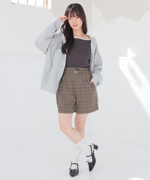 Honeys(ハニーズ)の「ベルト付ショートパンツ(その他パンツ・レディース・ホワイト系その他2/ブラウン系その他2/ブラック/ヘザーチャコール・M/LL/L/SS/S)」の22枚目の写真