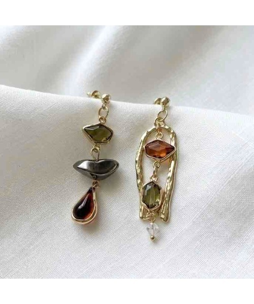 tone(トーン)の「【88eighty-eight】レトロアンティークストーン非対称ピアス【import】(MA)(ピアス(両耳用)・レディース・ゴールド・FREE)」の1枚目の写真