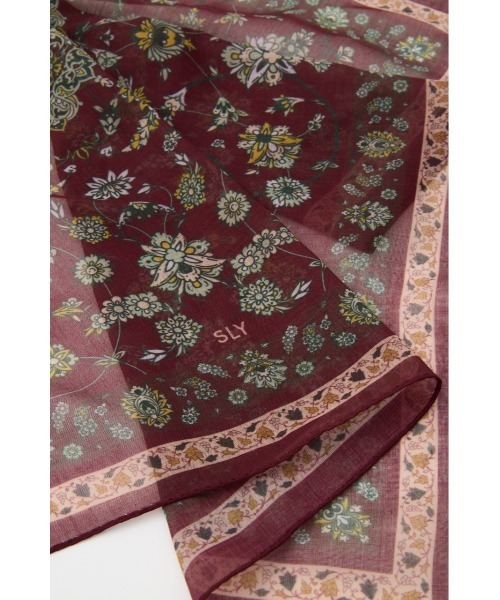 SLY(スライ)の「PERSIAN CARPET MOTIF SCARF ペルシアンカーペットモチーフスカーフ(バンダナ/スカーフ・レディース・バーガンディー/ブラック・FREE)」の9枚目の写真