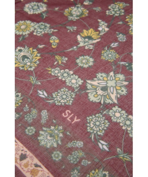 SLY(スライ)の「PERSIAN CARPET MOTIF SCARF ペルシアンカーペットモチーフスカーフ(バンダナ/スカーフ・レディース・バーガンディー/ブラック・FREE)」の11枚目の写真