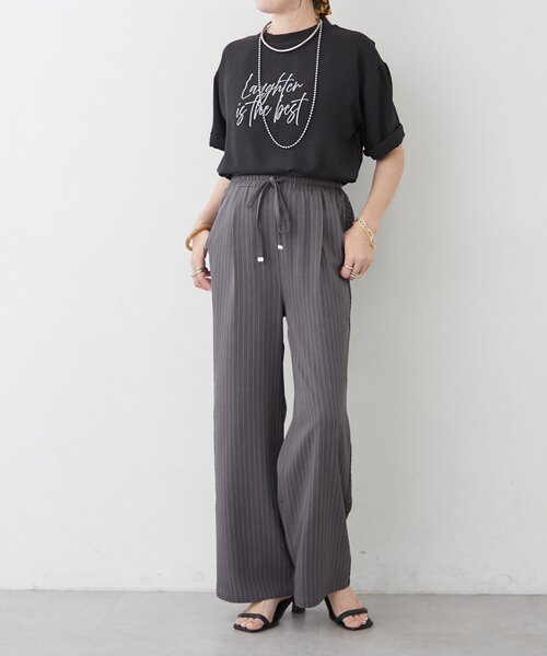 Remind me and forever(リマインドミーアンドフォーエバー)の「【Tシャツとブラウスの良いとこどり】アソート大人ブラウスT(Tシャツ/カットソー・レディース・ブラウン/オフホワイト/チャコールグレー/ブラック・FREE)」の20枚目の写真
