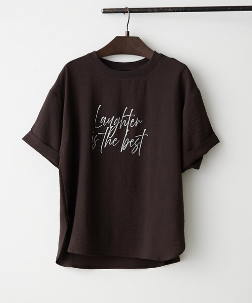 Remind me and forever(リマインドミーアンドフォーエバー)の「【Tシャツとブラウスの良いとこどり】アソート大人ブラウスT(Tシャツ/カットソー・レディース・ブラウン/オフホワイト/チャコールグレー/ブラック・FREE)」の5枚目の写真