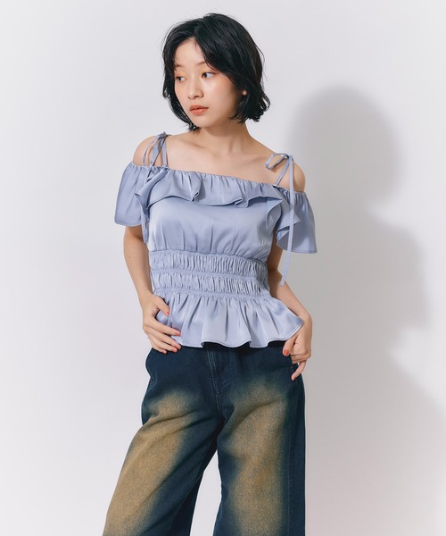 REDYAZEL(レディアゼル)の「ショルダーリボン2WAYオフショルブラウス(シャツ/ブラウス・レディース・オフホワイト/ブルー/ブラック・FREE)」の15枚目の写真