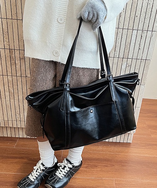 florist(フローリスト)の「【A4収納可・2WAY】ヴィンテージレザーライクトートバッグ/ショルダーバッグ(トートバッグ・レディース・モカ/チャコールグレー/ブラック・FREE)」の14枚目の写真
