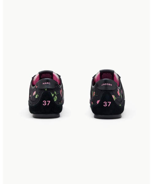 MARC JACOBS(マークジェイコブス)の「THE 400 BLEECKER RUNNER/ザ 400 ブリーカー ランナー(スニーカー・レディース・ブラック系その他・41/35/37/36/39/38/40)」の3枚目の写真