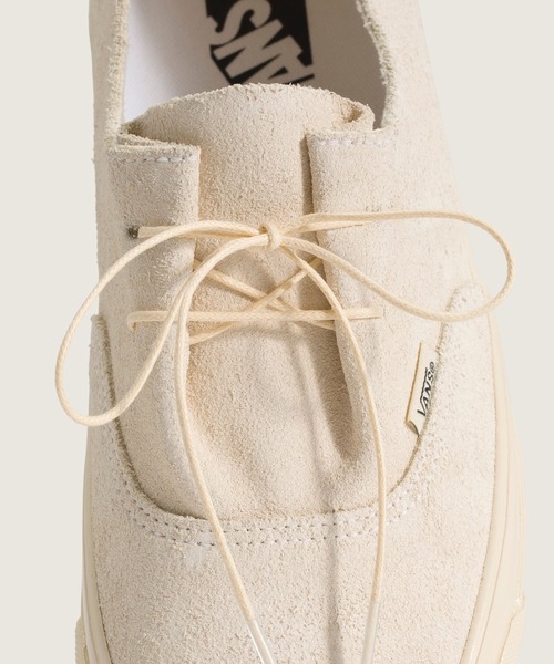 VANS(バンズ)の「VANS PREMIUM オーセンティック イーズ ヘアリースエード / LX Authentic Ease HAIRY SUEDE VN000EHFSAN1(スニーカー・メンズ・オフホワイト・6/12/11.5/11/10.5/10/9.5/9/8.5/8/7.5/7/6.5/5.5/5/4.5/4)」の4枚目の写真