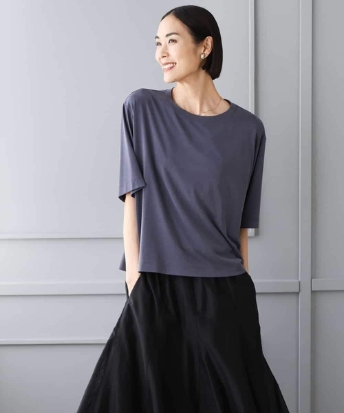 MICHEL KLEIN(ミッシェル・クラン)の「ヴィンテージライクボックスTシャツ(Tシャツ/カットソー・レディース・ネイビー/ブラック/アイボリー・38)」の1枚目の写真