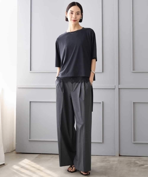 MICHEL KLEIN(ミッシェル・クラン)の「ヴィンテージライクボックスTシャツ(Tシャツ/カットソー・レディース・ネイビー/ブラック/アイボリー・38)」の6枚目の写真