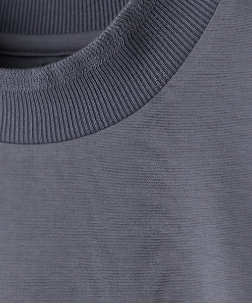 MEN'S BIGI（メンズビギ）の「アクティブテーラー シルケットスムース UネックロングTシャツ［シルケット加工/抗菌防臭/帯電防止］（Tシャツ/カットソー・メンズ・ホワイト/ブラック/グレー・01/05/04/03/02）」の14枚目の写真