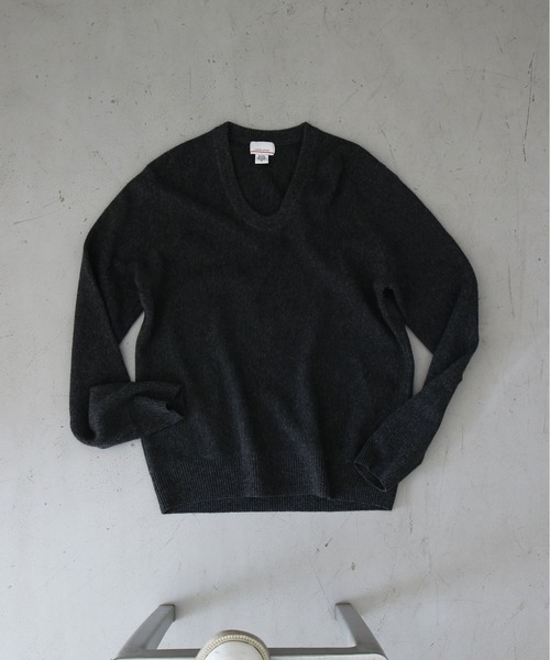 LINDER SPORT(リンダースポーツ)の「LINDER SPORT Thin u-neck(ニット/セーター・メンズ・チャコール/ホワイト/ネイビー/ヘザーグレー・SMALL/MEDIUM)」の16枚目の写真