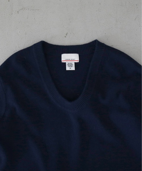LINDER SPORT(リンダースポーツ)の「LINDER SPORT Thin u-neck(ニット/セーター・メンズ・チャコール/ホワイト/ネイビー/ヘザーグレー・SMALL/MEDIUM)」の22枚目の写真