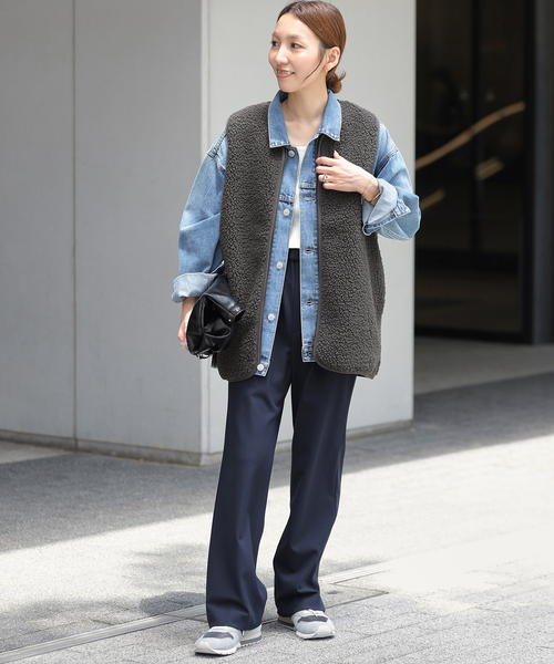 Champion(チャンピオン)の「《追加/新色》別注【Champion/チャンピオン】ボアフリースベスト(その他アウター・レディース・チャコールグレー/ブラウン・FREE)」の3枚目の写真