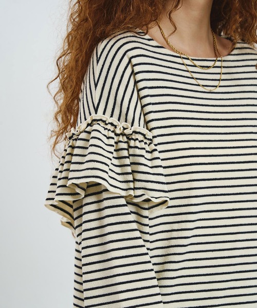 mag.by c(マグバイシー)の「mag.by c/FRILL STRIPE L/S TOP(Tシャツ/カットソー・レディース・オフホワイト/ブラウン・ONE SIZE)」の13枚目の写真
