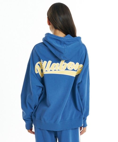 BILLABONG（ビラボン）の「BILLABONG ウィメンズ SURF CAMP HERITAGE PULL HOODIE パーカー 【2026年秋冬モデル】/ビラボンバックプリントフーディー(セットアップタイプ可能)（パーカー・レディース・イエロー系その他/ブルー系その他/エメラルド・MEDIUM）」の6枚目の写真