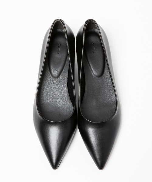 SLACK(スラック)の「【クレッシェンド】ポインテッドパンプス(パンプス・レディース・ブラック/ブラック系・22.5cm/24.0cm/23.5cm/23.0cm/24.5cm)」の3枚目の写真