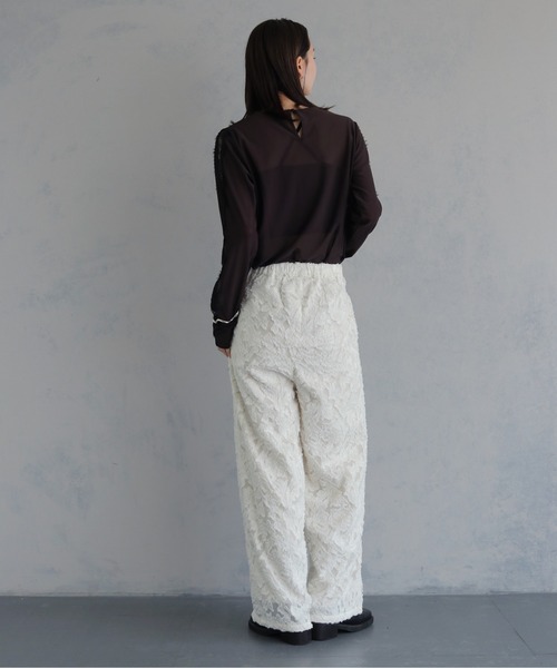 &g'aime(アンジェム)の「【&g'aime 】レースラインシアートップス Lace Line Sheer Top(シャツ/ブラウス・レディース・ブラック/ホワイト/ブラウン・FREE)」の13枚目の写真