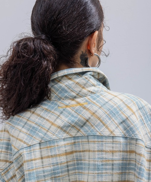 UNION(UNION TOKYO)(ユニオン)の「UNION TOKYO HOMESTEAD FLANNEL SHIRT ユニオントーキョー シャツ(シャツ/ブラウス・メンズ・ホワイト×ブルー/レッド・XL/L/M/S)」の6枚目の写真