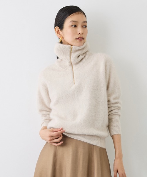ROPE'（ロペ）の「フォックスカシミヤハーフジップニット（ニット/セーター・レディース・ベージュ/サックスブルー/ブラウン/ネイビー・38）」の2枚目の写真