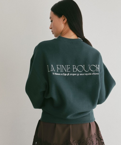 A part by(アパートバイ)の「【LA FINE BOUCHEコラボ】ロゴショートスウェット(スウェット・レディース・グリーン系その他5/レッド系その他6/ライトグレー・FREE)」の2枚目の写真