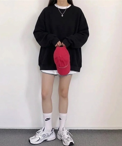 yuue' ( wear )（ユーイ）の「裏起毛オーバーサイズスウェット/プルオーバー（スウェット・レディース・ダークブラウン/グレー/グレイッシュベージュ/チャコールグレー/アイボリー/ブラック・FREE）」の19枚目の写真