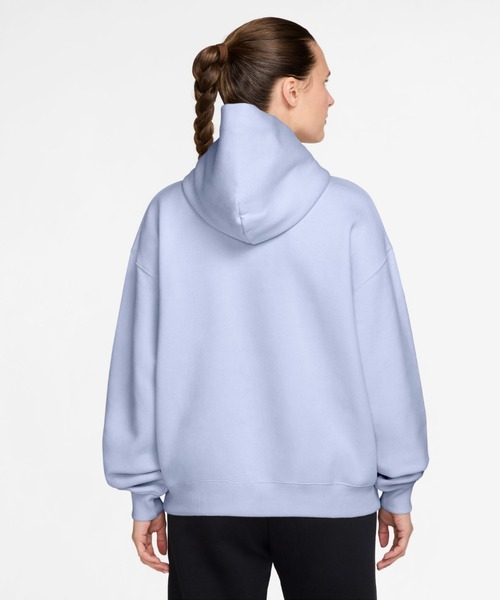 NIKE(ナイキ)の「《セットアップ対応商品》ナイキ スタジオ フリース ミディアムウェイト ウィメンズ オーバーサイズド プルオーバー パーカー / Nike Studio Fleece Medium Weight Women's Oversized Pullover Hoodie IM8503-568 Palest Purple(パーカー・レディース・パープル系その他・XS/S/M/L/XL)」の2枚目の写真