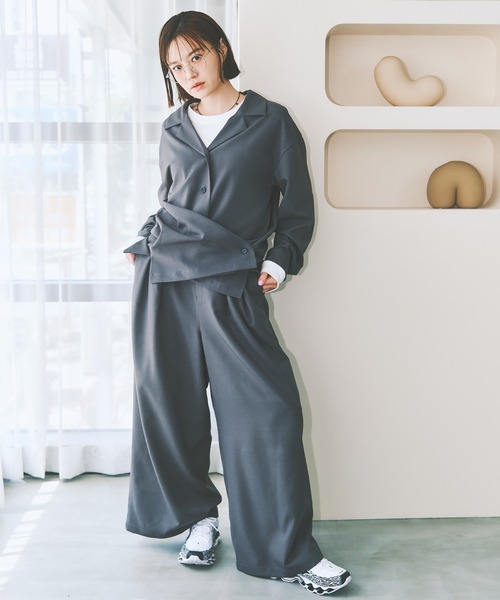 COLORME(カラーミー)の「【野崎智子 着用】タック入りワイドパンツ(その他パンツ・レディース・チャコール/ネイビー・M/S)」の16枚目の写真