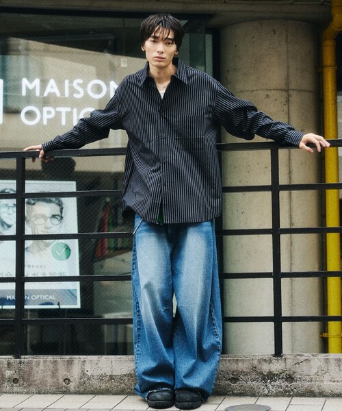 FREAK'S STORE(フリークスストア)の「限定展開 REGULAR COLLAR BOX CUT STRIPE SHIRT(シャツ/ブラウス・メンズ・サックスブルー/ブラウン/ホワイト/ブラック・LARGE/MEDIUM/SMALL)」の19枚目の写真