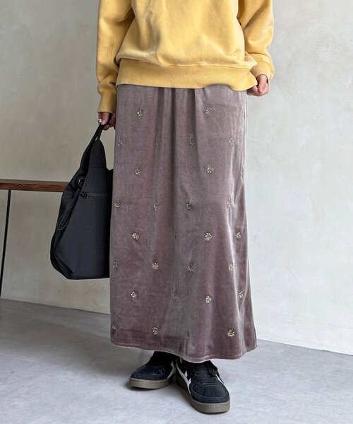 CPCM(シーピーシーエム)の「【セットアップ着用可】小花刺繍ベロアナロースカート(スカート・レディース・ブラウン/ベージュ/ブラック・FREE)」の22枚目の写真