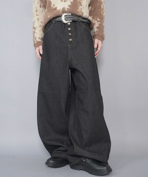 SPINNS（スピンズ）の「【セットアップ対応】13.5oz フロントドーナッツボタンワイドデニムパンツ/ヒッコリーストライプ/ダック素材（デニムパンツ・メンズ・ブルー系その他2/ブラック系その他2/ブルー系その他/ブラック系その他・L/M）」の21枚目の写真