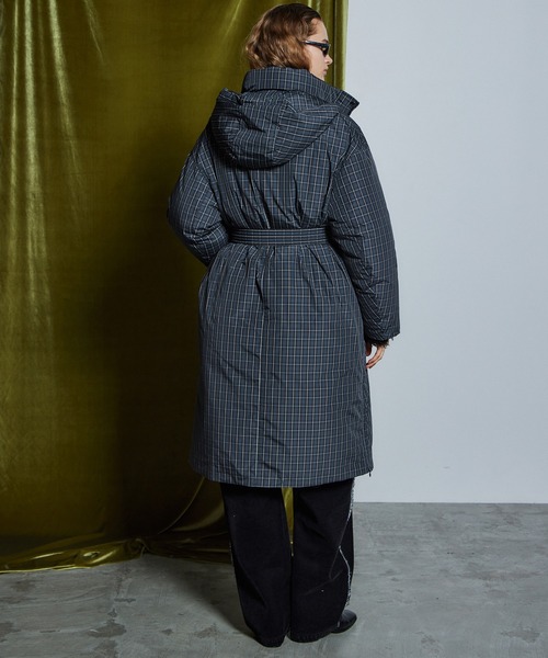 MAISON SPECIAL(メゾンスペシャル)の「【26WINTER PRE-ORDER】Multi-Fabric Long Down Coat/マルチファブリックロングダウン(ダウンジャケット/コート・レディース・ブラック/グレー/マルチ・FREE)」の17枚目の写真
