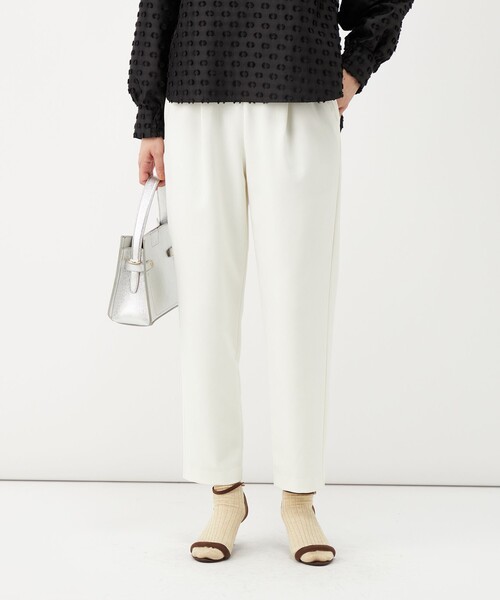 NOLLEY’S（ノーリーズ）の「《防シワ》ウォッシャブルウール調テーパードパンツ（その他パンツ・レディース・ピンク/ブラック/オフホワイト・38/36/34）」の7枚目の写真