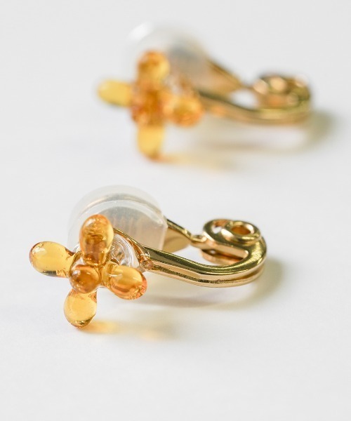 HARIO Lampwork Factory（ハリオランプワークファクトリー）の「イヤリング キンモクセイ 橙（イヤリング・レディース・オレンジ系その他・FREE）」の6枚目の写真