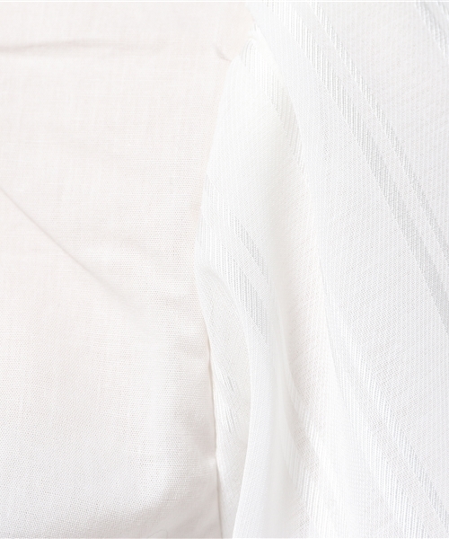 IEDIT（イディット）の「ララ・ステラ　一枚で華やぐシアーパフスリーブのビジュー付きフェミニンブラウス　（シャツ/ブラウス・レディース・ホワイト/ネイビー・MEDIUM/LARGE/SMALL/X-LARGE/XX-LARGE）」の20枚目の写真