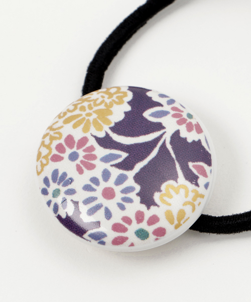 カヤ ☪︎⋆☽様 猫 レジンヘアゴム グレーハチワレ お花飾り カヤ様