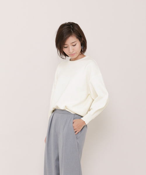 SENSE OF PLACE by URBAN RESEARCH（センスオブプレイスバイアーバンリサーチ）の「ボリュームスリーブセーター（ニット/セーター・レディース・キャメル/カーキ/オフホワイト・FREE）」の2枚目の写真