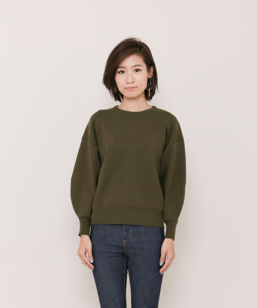 SENSE OF PLACE by URBAN RESEARCH（センスオブプレイスバイアーバンリサーチ）の「ボリュームスリーブセーター（ニット/セーター・レディース・キャメル/カーキ/オフホワイト・FREE）」の7枚目の写真