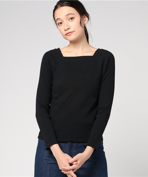 POU DOU DOU(プードゥドゥ)の「スクエアネックテレコプルオーバー(Tシャツ/カットソー・レディース・アイボリー/ブラック/ネイビー/ピンク/グレー・3)」の3枚目の写真