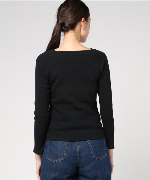 POU DOU DOU(プードゥドゥ)の「スクエアネックテレコプルオーバー(Tシャツ/カットソー・レディース・アイボリー/ブラック/ネイビー/ピンク/グレー・3)」の8枚目の写真