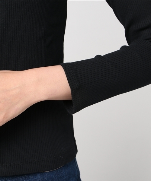 POU DOU DOU(プードゥドゥ)の「スクエアネックテレコプルオーバー(Tシャツ/カットソー・レディース・アイボリー/ブラック/ネイビー/ピンク/グレー・3)」の10枚目の写真