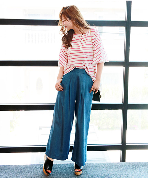 BLUEEAST（ブルーイースト）の「スリット入りフレアーボリューム袖チュール重ねボーダーカットソー（Tシャツ/カットソー・レディース・レッド/ネイビー/オフホワイト・MEDIUM）」の17枚目の写真