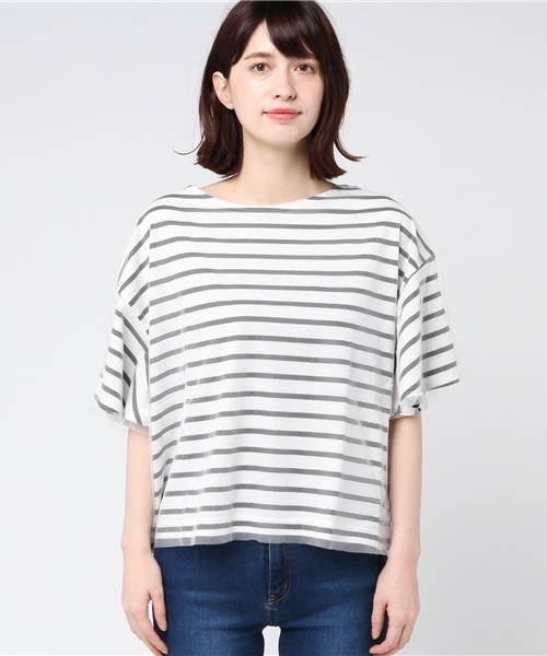 BLUEEAST（ブルーイースト）の「スリット入りフレアーボリューム袖チュール重ねボーダーカットソー（Tシャツ/カットソー・レディース・レッド/ネイビー/オフホワイト・MEDIUM）」の10枚目の写真